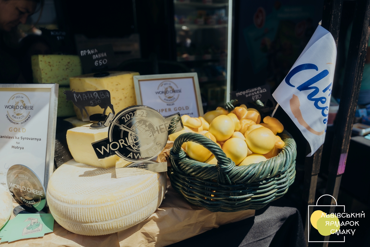 Украинские крафтовые сыры: гастрономические сочетания от сырного эксперта